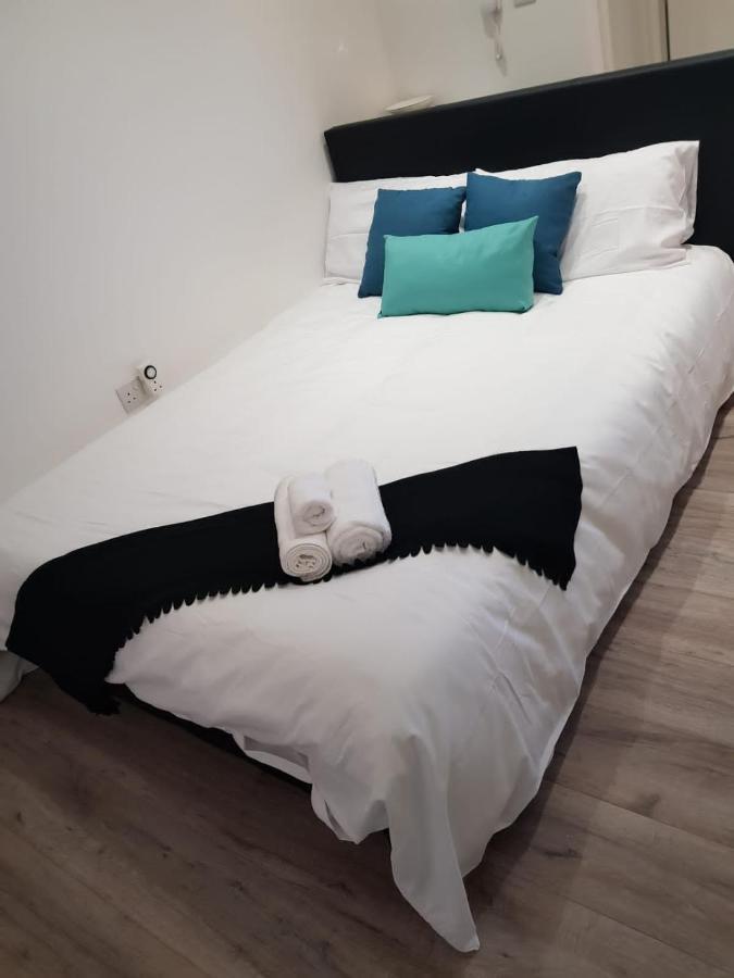 Eltham Rooms London Bagian luar foto